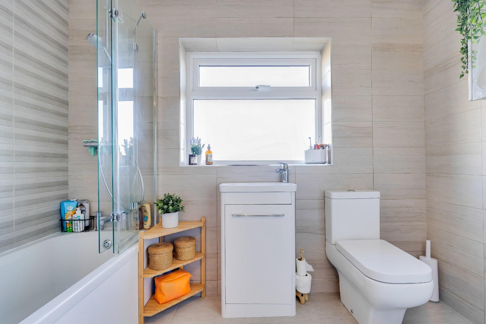 4 Bowmans Way, Cowbridge, Vale of Glamorgan, CF71 7AW